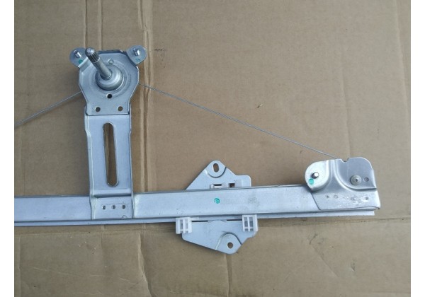 Склопідйомник передній лівий механічний Renault Logan, Logan MCV, 8200800402, 6001547147, 6001550271