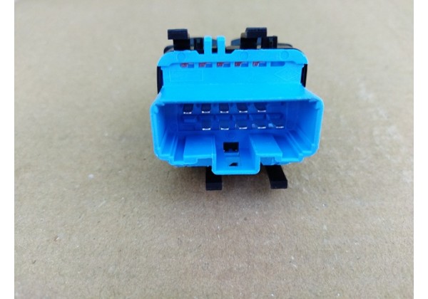 Кнопка склопідіймача лівих дверей Renault, 10 Pin, 8200108269, 8200476806