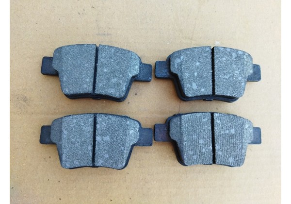 Колодки гальмові задні, дискові Peugeot 307, Citroen C4, 425476