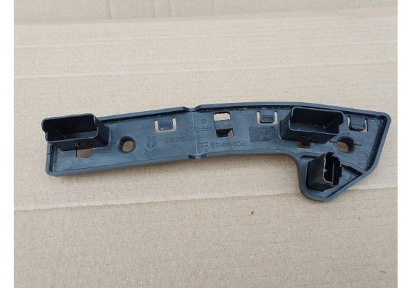 Кріплення переднього бампера ліве Citroen Berlingo II, Peugeot Partner II, 9680546880*