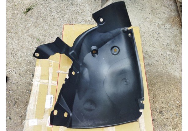 Підкрилок переднього крила, правий передній Renault Fluence, 638440013R