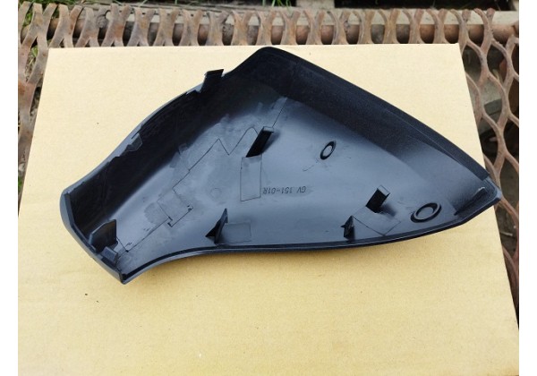Кришка дзеркала пластикова права Peugeot 207, 308, 815292, 8152C6