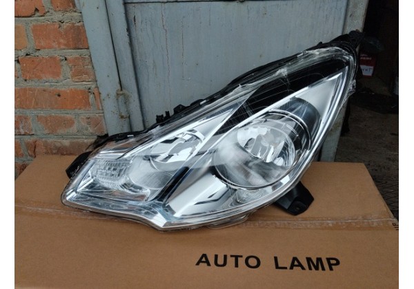 Фара передня ліва з коректором Citroen C3, 13-16, 1606931680,6205Z6*