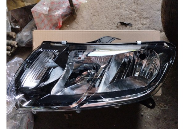 Фара ліва Renault Logan II, Logan MCV II, Sandero II, 13 - 17, 260607796R