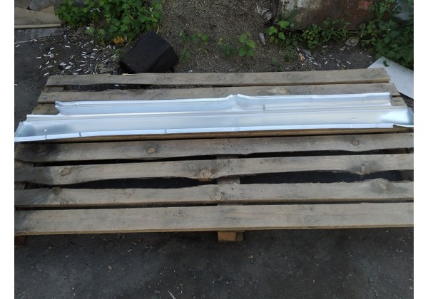 Поріг правий, для грузовика Partner, Berlingo, 7008Z7