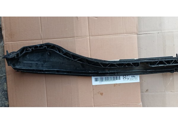 Накладка під лобове скло нижня Citroen C3 II, 9684194780
