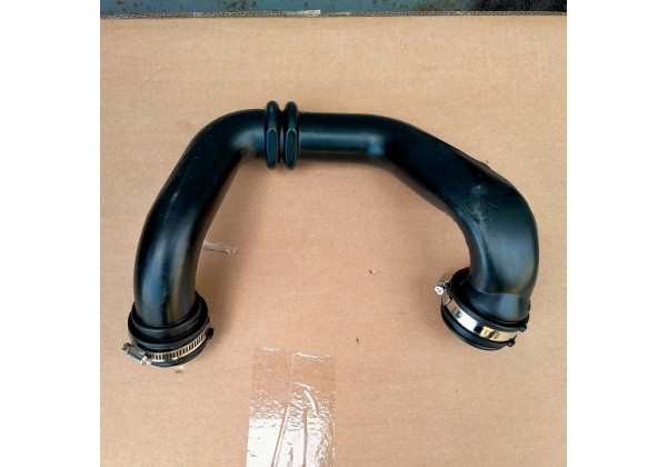 Патрубок інтеркулера Renault Megane, Scenic, Clio II 1.9 dti, 8200229554  *