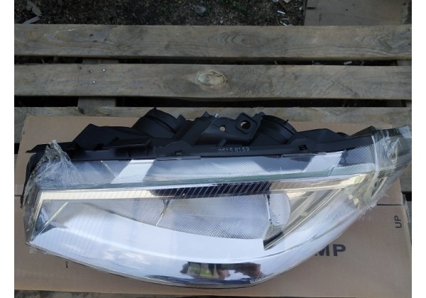 Фара передня ліва Renault Megane II, 03-06, 7701064018 *