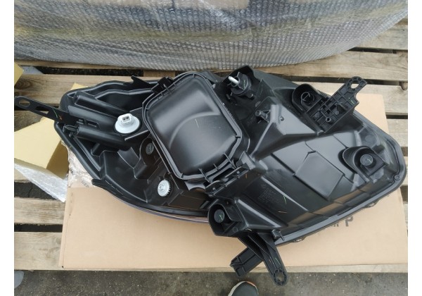 Фара ліва Renault Kangoo III, 13-18, 260607949R