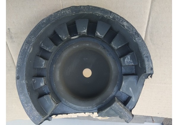 Опорна верхня подушка передньої пружини Renault Trafic II, III, 8200904006 *