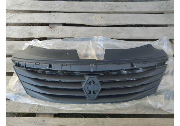 Решітка радіатора верхня Renault Logan, Logan MCV, 04-12, 8200752748 