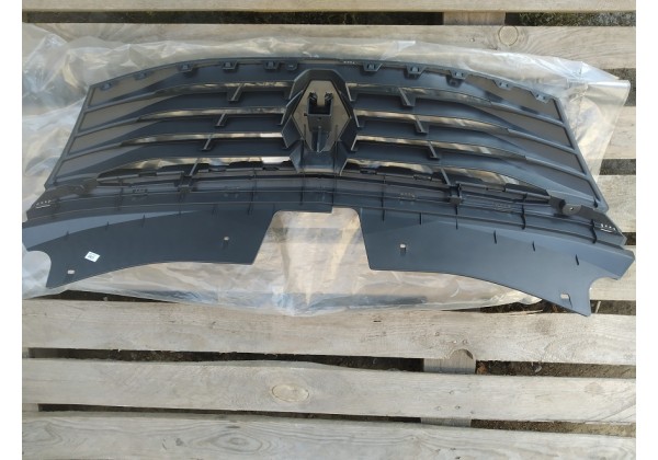 Решітка радіатора верхня Renault Logan, Logan MCV, 04-12, 8200752748 