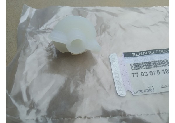 Заглушка корпуса КПП, маслозаливна пробка Renault, 7703075180