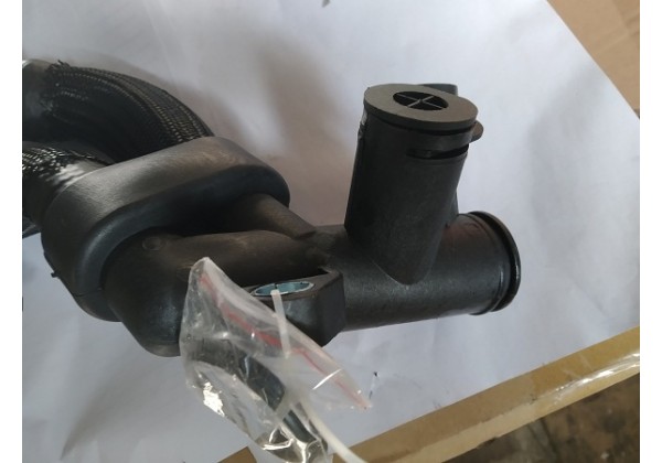 Патрубок системи охолодження Peugeot, Citroen 1.6 hdi, 9647768980, 1336X3