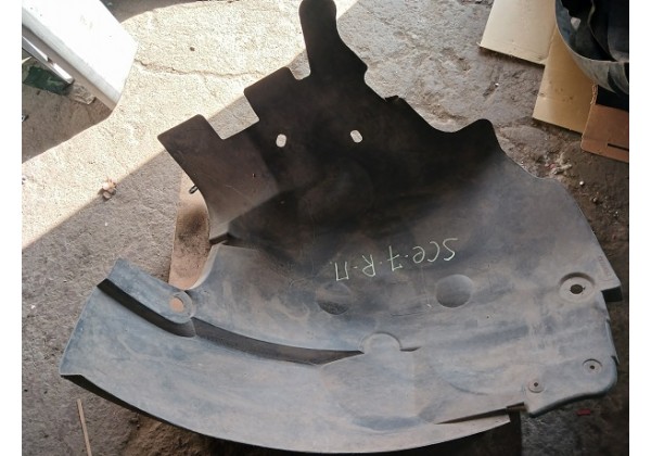 Підкрилок правий передній, задня частина Renault Scenic, Megane Scenic, Scenic RX, 7700434542, 7700838699, 7700841601 