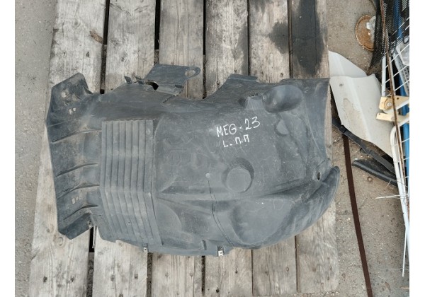 Підкрилок передній лівий, передня частина Renault Megane, Scenic, 7700838264, 7700434564 *