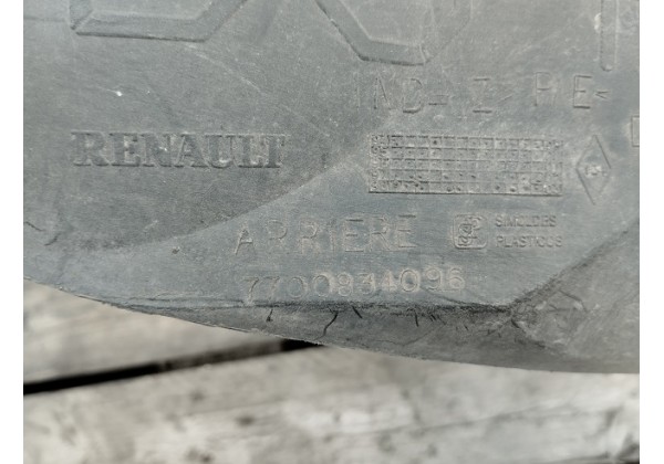 Підкрилок передній правий, задня частина Renault Megane, 7700834096, 7700434581*