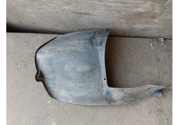 Підкрилок задній правий Citroën C6, C8, Ulysse, Peugeot 807, 1490736080*