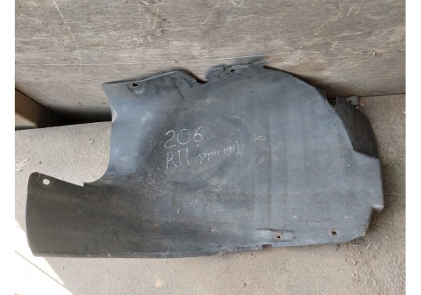 Підкрилок передній правий, задня частина Peugeot 206, 9630739580*