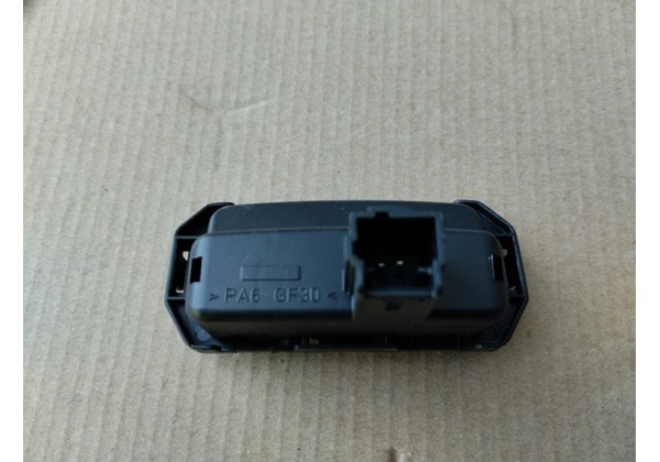 Ручка кришки багажника зовнішня електрична, ліфтбек Renault Megane II, Laguna II, Kangoo II, 7701472930, 8200000900, 98091103 