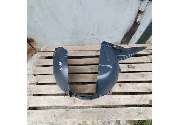Підкрилок передній правий Citroen C3 Picasso, 7136HP, 9684572080