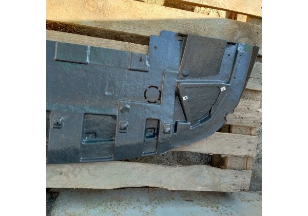 Захист бампера переднього Renault Trafic III, 214772809R, 4422908, 93451389*
