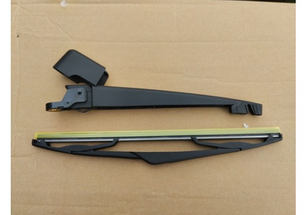 Поводок заднього склоочисника з щіткою Citroen C4, 05-08, 290мм, 6429X8*