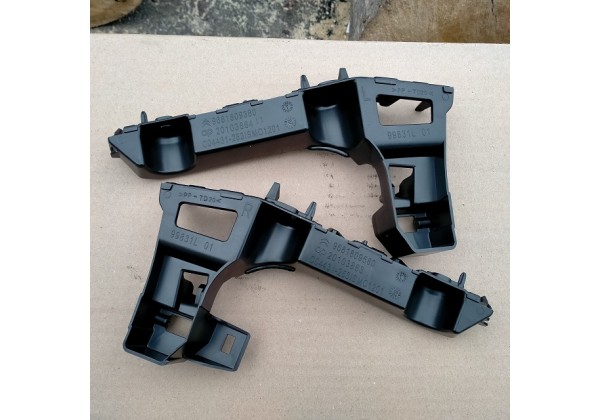 Кронштейн кріплення передньго бампера, комплект Citroen C3 Picasso, 7416L7, 9681809580, 9681809380