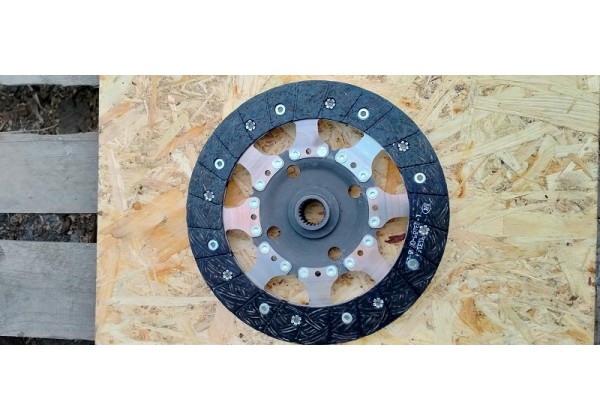 Комплект зчеплення Peugeot 308, 3008, 407, 508, 5008, 807, Expert II, Citroen DS4, DS5, C4, C4 Picasso, C4 Grand Picasso, C4 II, C5 III, Jumpy II, C8  2.0 hdi, 2052P6