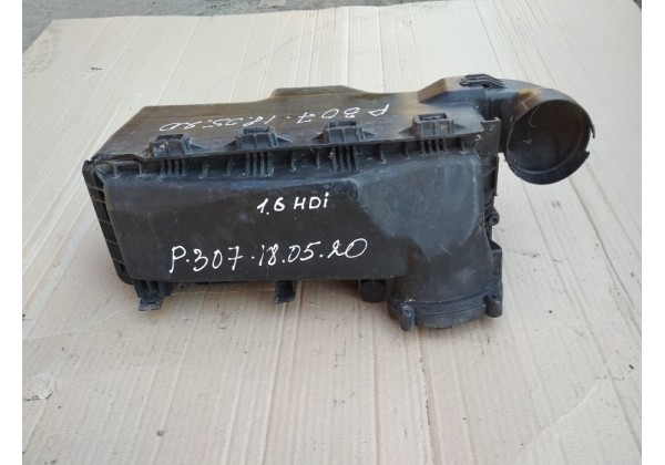 Корпус повітряного фільтра Peugeot 307, Citroen C4 1.6 hdi, 1420R7, 9656581180
