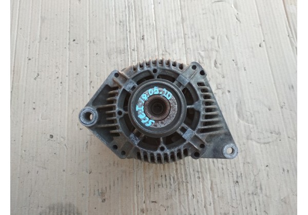 Генератор Renault Megane, Scenic, 1.9 D/DTi, Valeo, 14V, 110А, 7700431942, 2542325B, A13VI251