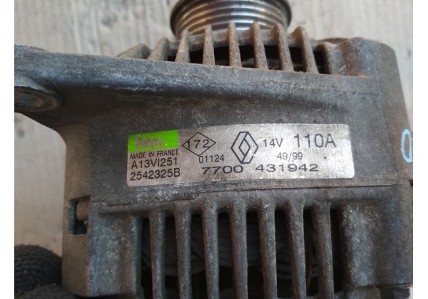 Генератор Renault Megane, Scenic, 1.9 D/DTi, Valeo, 14V, 110А, 7700431942, 2542325B, A13VI251