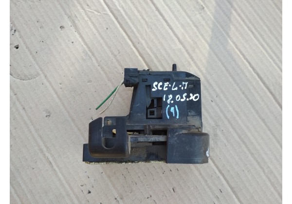 Замок дверей лівих передніх Renault Scenic, 99-03