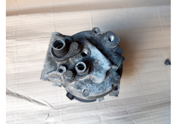 Компресор кондиціонера Renault Scenic І-II, Megane I-II, 1.4, 1.5DCi, 1.6, 1.6 16V, 7711135105, 8200050141, 8200316164, 8200470242, 8200940837, 8200600110, 8671016163 *