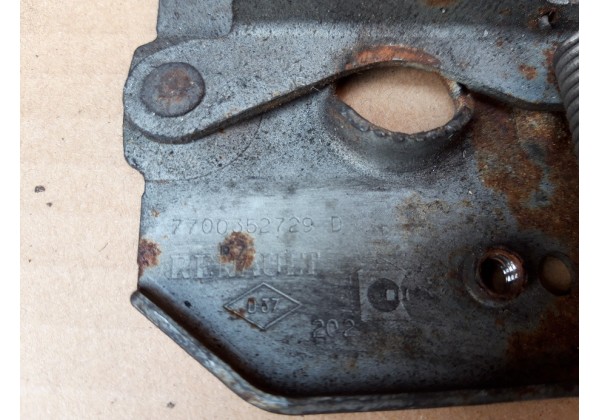 Замок капота Renault Clio 2, Kangoo, Master II, 7700352729