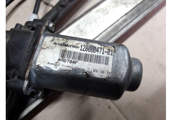 Склопідйомник електричний лівої передньої дверки Renault Megane II, 02-08, 8200325138, 850696, 12800047101