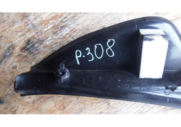 Накладка заднього крила лівого Peugeot 308, 8525NP, 9681953280G