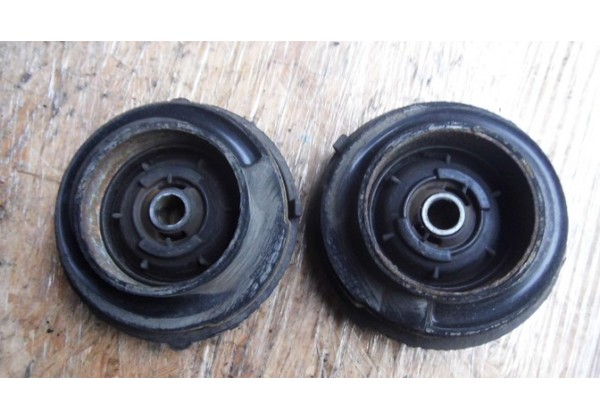 Опора стійки амортизатора Peugeot 308, Citroen C4 II, DS4, 5038G4