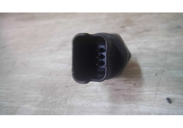 Датчик тиску палива Peugeot 206, 306, 307, Partner, 406, 607, 807, Boxer, Expert, Citroen Xantia, Berlingo, C5, Xsara, Jumpy, Jumper 2.0 hdi, 0281002283, 0281002592, 1920SZ, 9467644980 *