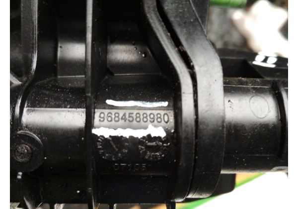 корпус термостата Peugeot, Citroen 1.4, 1.6 hdi, 9684588980
