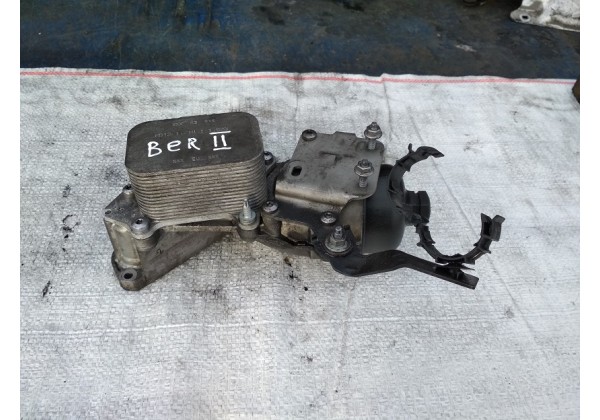 Корпус масляного фільтра Citroen, Peugeot 1.4, 1.6 hdi, 9656969880, 9687847480 *