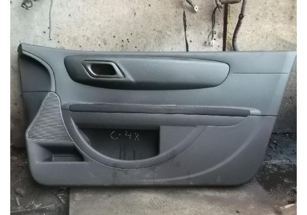 Обшивка дверки передньої правої Citroen C4, 2005-2011, купе, 9646270677
