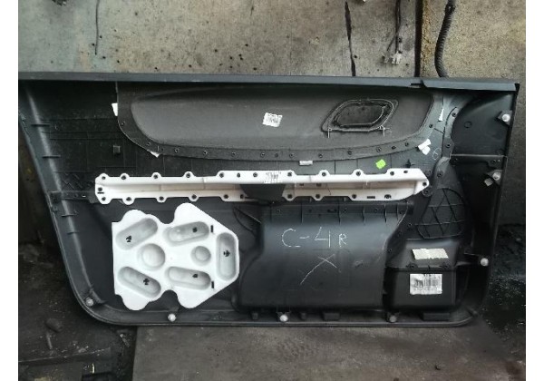 Обшивка дверки передньої правої Citroen C4, 2005-2011, купе, 9646270677