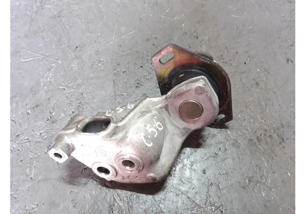 Кронштейн кпп лівий Citroen C5 1.8, 2.0, 9640951480