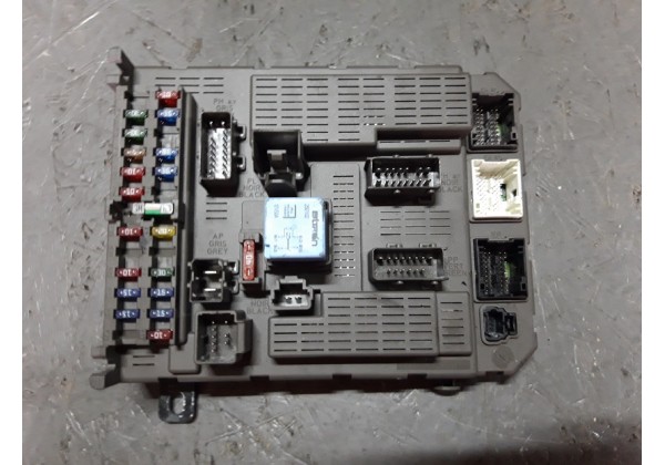 Блок управління BSI Citroen C5, 1.8/2.0 16V, 01-04, 9645030380