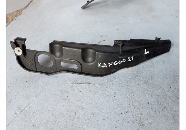 Накладка декоративна лобового скла ліва Renault Kangoo, 02-08, 8200225293 *