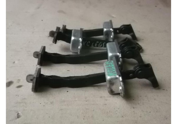Обмежувач дверки Renault Koleos, 08-11, 80430JY00A
