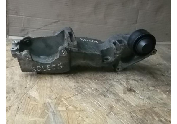 кронштейн генератора Renault 2.0 dci, 8200527326