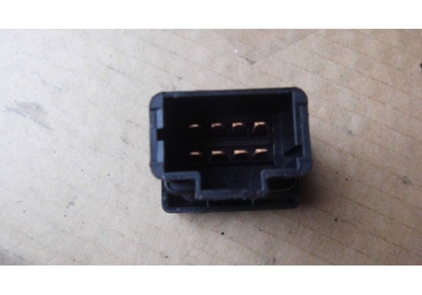 Кнопка аварійки Renault Logan MCV, 8200213181, 05-09, 6001546813