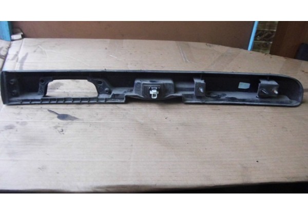 Накладка задньої лівої розпашної дверки Renault Logan MCV, 06-09, 8200553159